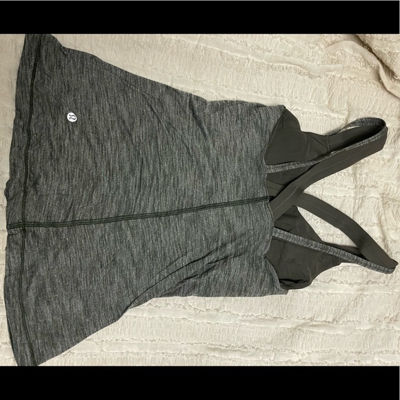 lululemon tank top - Picture 2 of 3